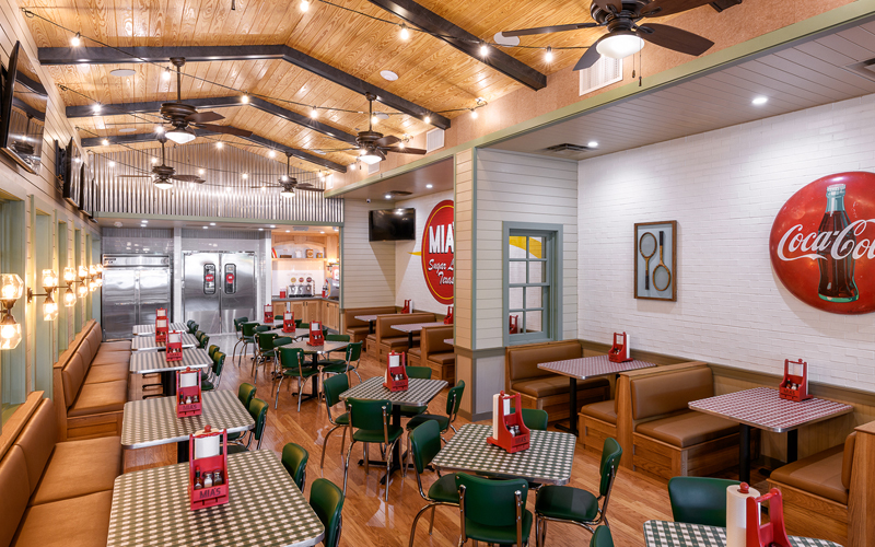 mias-sugarland mias table bellaire triangle
